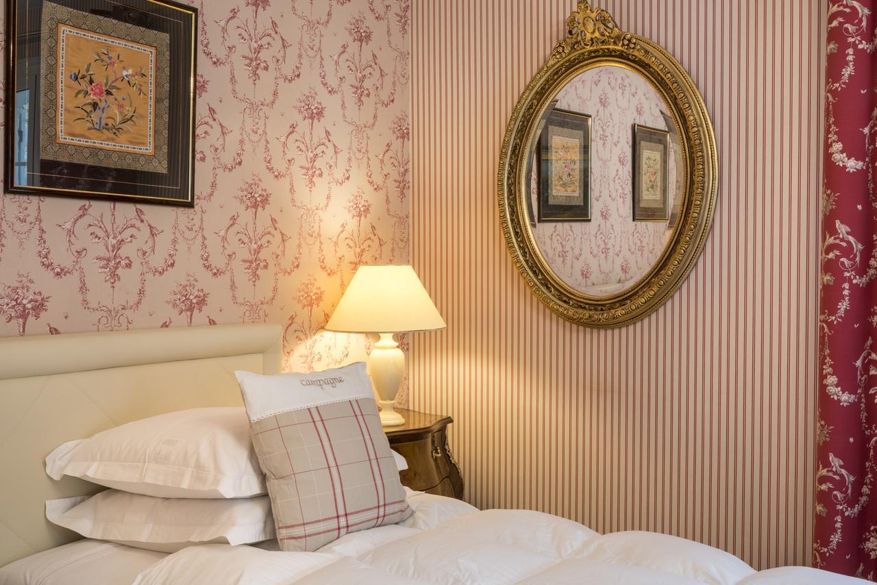Domaine Du Bois Des Anges Bed & Breakfast Germigny-l'Eveque ภายนอก รูปภาพ