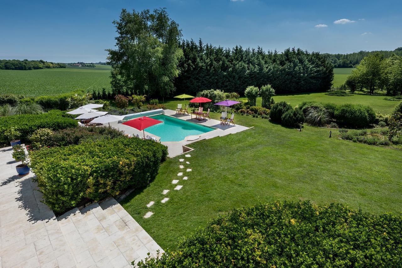 Domaine Du Bois Des Anges Bed & Breakfast Germigny-l'Eveque ภายนอก รูปภาพ