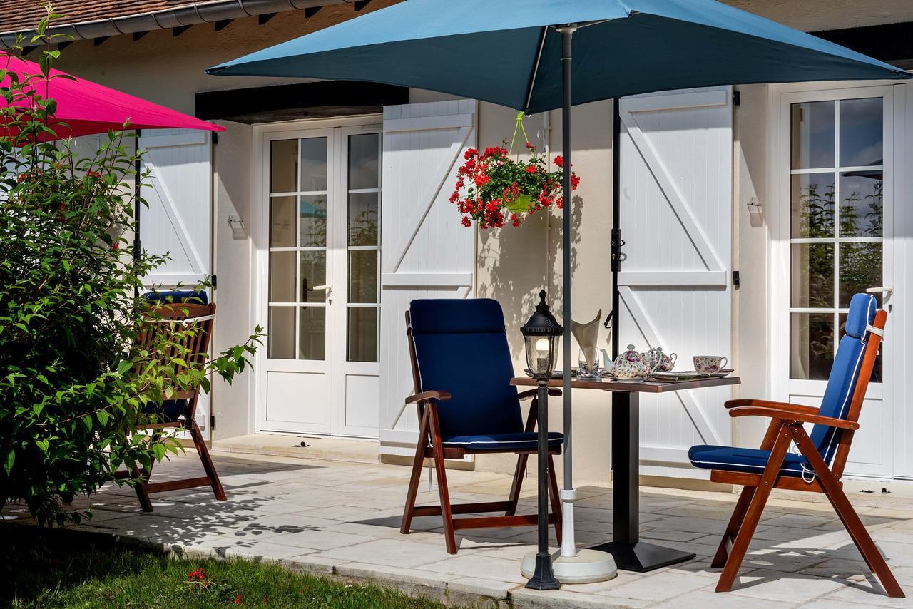 Domaine Du Bois Des Anges Bed & Breakfast Germigny-l'Eveque ภายนอก รูปภาพ