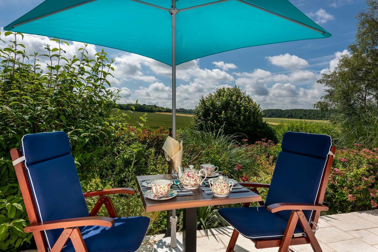 Domaine Du Bois Des Anges Bed & Breakfast Germigny-l'Eveque ภายนอก รูปภาพ