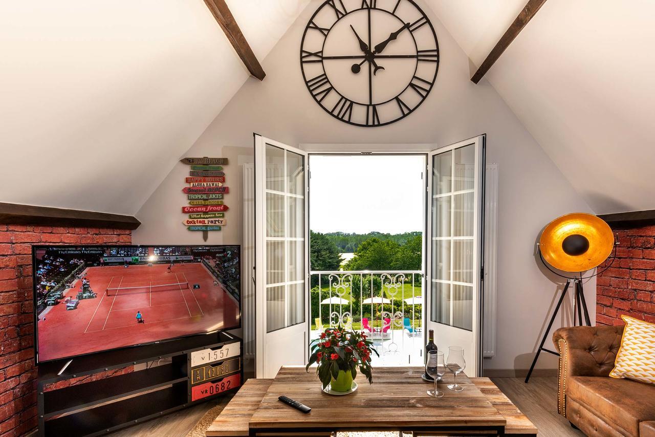 Domaine Du Bois Des Anges Bed & Breakfast Germigny-l'Eveque ภายนอก รูปภาพ