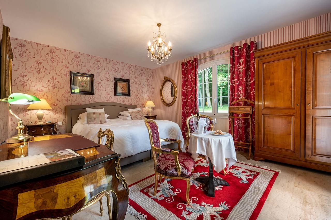 Domaine Du Bois Des Anges Bed & Breakfast Germigny-l'Eveque ภายนอก รูปภาพ